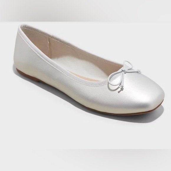 Jackie Silver Memory Foam Ballet Flats from A New Day NWT - Picture 1 of 10